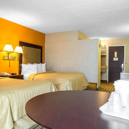 Quality Inn Windsor Locks-2